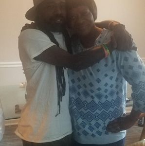 Meet your Posher, Charles